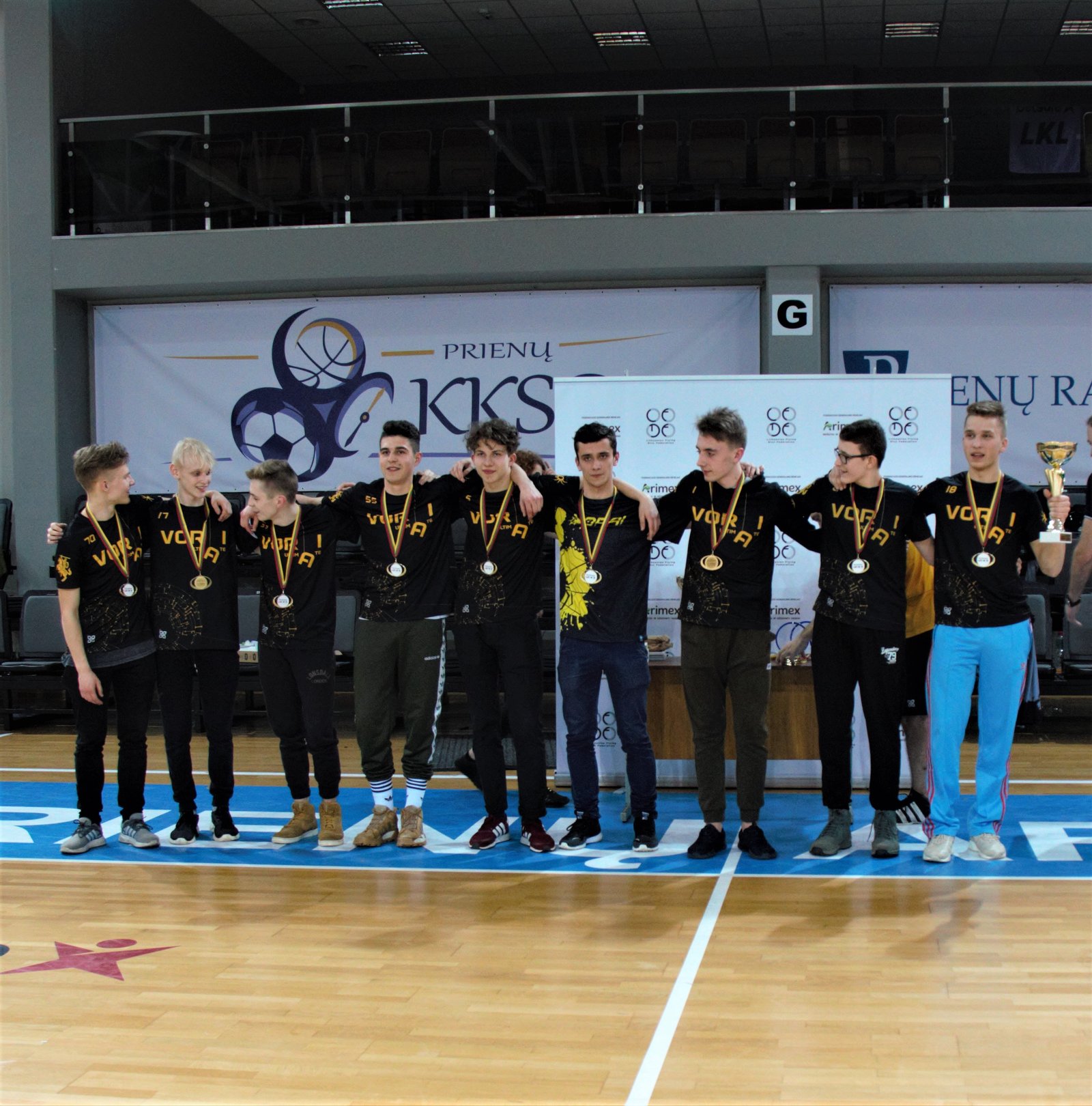 Vilniaus mokyklų lėkščiasvydžio taurės nugalėtojai - Trakų Vokės gimnazijos moksleiviai!